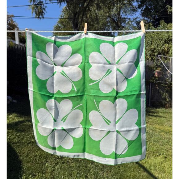 Pair of Vintage 1960s–70s Clover Print Scarves – Green & Red Four Leaf Clover - Picture 1 of 3